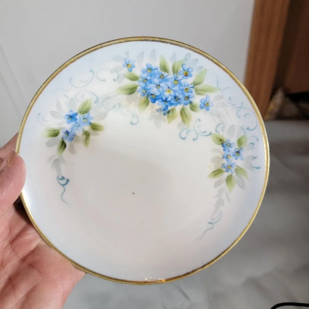 Vintage Hand Painted Small 6.5